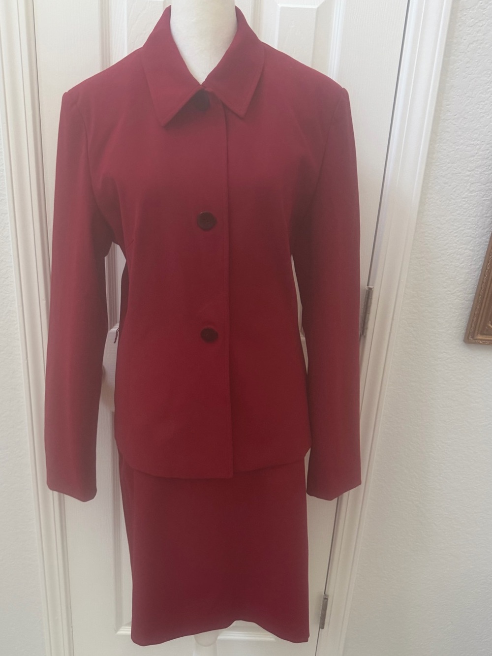 The Limited Tailored Crimson Red 2-Piece Workwear Power Suit Set"